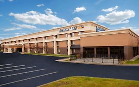 Baymont By Wyndham Traverse City